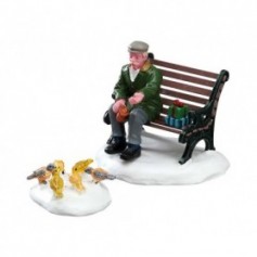 LEMAX FEEDING PIGEONS, SET OF 2 42905